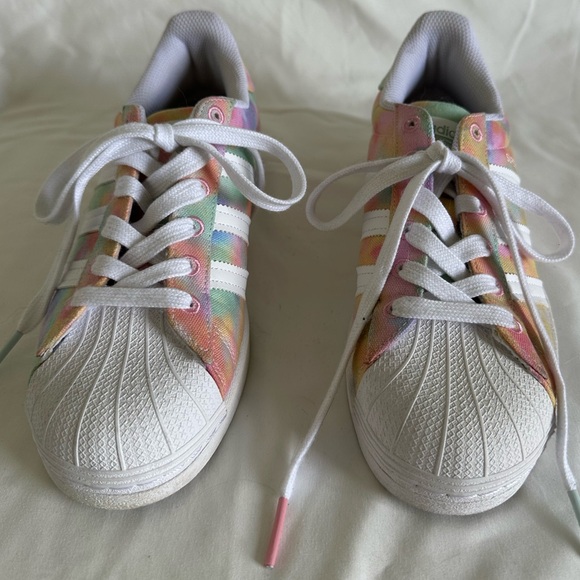 Tie dye Adidas shell toe sneakers - Picture 2 of 4